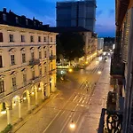 Cernaia Lägenhet