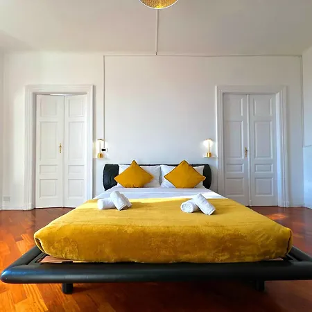 Cernaia Apartment
